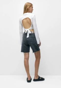 PULL & BEAR Cropped Open BackCamiciaWhite Donna Camicie E Bluse PUC21E10W-A11 -PULL - BEAR Negozio 5c8a5f00b128477ea4324ebaba6135f1
