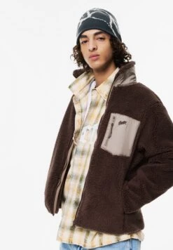 PULL & BEAR Giacca In Pile - Brown -PULL - BEAR Negozio 6a662d85a6e84490a8a697bd40300a40