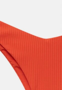 PULL & BEAR Basic U Fit Bikini Pezzo SottoRed Donna Moda Mare PUC81I02Z-G11 -PULL - BEAR Negozio 6cc0d41bbaa24de191400a4184a60373