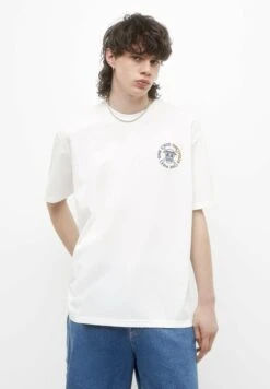 PULL & BEAR One Piece CharactersT-Shirt Con StampaWhite Uomo T-shirt E Polo PUC22O1N0-A11 -PULL - BEAR Negozio 71457d3bcd5143669e37711c410284f3