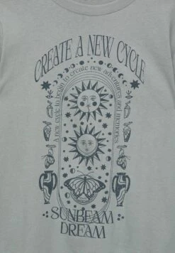 PULL & BEAR Short Sleeve With Sun GraphicT-Shirt Con StampaLight Grey Donna T-shirt E Top PUC21D2EI-C11 -PULL - BEAR Negozio 718bb87988f74bd6ad497628a886bb54