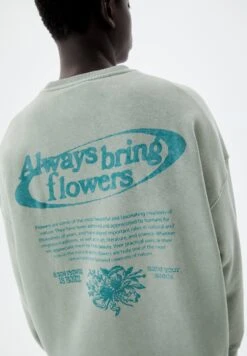 PULL & BEAR Green Garment-DyeFelpaGreen Uomo Maglieria E Felpe PUC22S0QZ-M11 -PULL - BEAR Negozio 72680975bb7448d39743a3d9a2037876