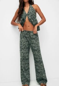 PULL & BEAR Tie-Dye PrintedPantaloniKhaki Donna Pantaloni PUC21A0UA-N11