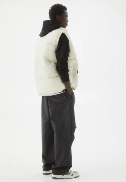 PULL & BEAR Basic - Puffer Gilet - Smanicato - White -PULL - BEAR Negozio 77c4a1da916243528ce84a90c80bbc52