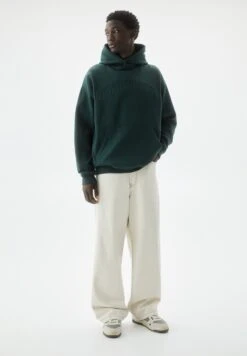 PULL & BEAR New York Varsity Felpa Con CappuccioDark Green Uomo Maglieria E Felpe PUC22S0R2-M11 -PULL - BEAR Negozio 7902b4388fb34e38a4a14b977e951385