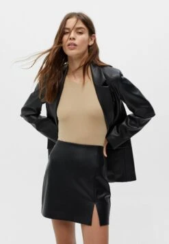 PULL & BEAR Faux Leather Wrap Skirt - Gonna A Campana - Mottled Black -PULL - BEAR Negozio 7b512878d7544a87a06cd84e1a187764