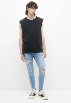 PULL & BEAR Ripped Carrot FitJeans Slim FitLight Blue Denim Uomo Jeans PUC22G0PA-K11 -PULL - BEAR Negozio 814c3f1b6f454fda95dd1660e17da704