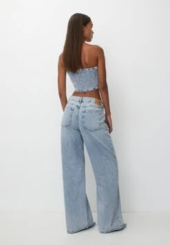 PULL & BEAR Jeans A ZampaBlue Denim Donna Jeans PUC21N0ME-K11 13 PULL & BEAR Jeans A ZampaBlue Denim Donna Jeans PUC21N0ME-K11 -PULL - BEAR Negozio 830588693027494baa8c56a95dea7e64