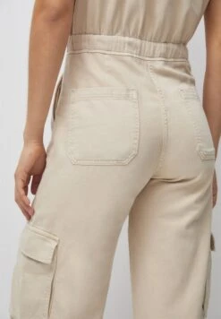 PULL & BEAR LongTuta JumpsuitBeige Donna Tute Jumpsuit PUC21T0AI-B11 -PULL - BEAR Negozio 8c36d376f7424658bcf85f426a65479b