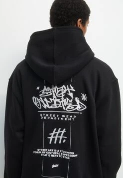 PULL & BEAR Stay United GraffitiFelpa Con CappuccioBlack Uomo Maglieria E Felpe PUC22S0QG-Q11 -PULL - BEAR Negozio 8ec393932ad04ff7948880bbe100e39c