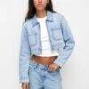 PULL & BEAR Cropped- Giacca Di Jeans - Blue Denim -PULL - BEAR Negozio 93f60fb96f0b4e938dbe97921ec6887a