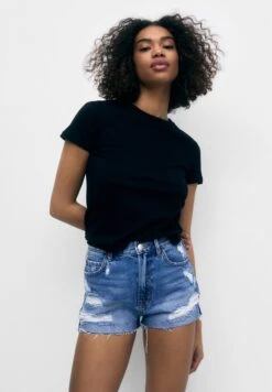 PULL & BEAR Mom-Fit - Shorts Di Jeans - Blue Denim