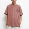 PULL & BEAR Short Sleeve With Floral And Slogan Print T-Shirt Con StampaPink Uomo T-shirt E Polo PUC22O1O6-J11 -PULL - BEAR Negozio 9ac392e70acf4843939f483fb912a109