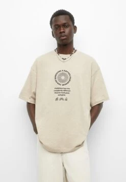 PULL & BEAR Short Sleeve With CentralT-Shirt Con StampaSand Uomo T-shirt E Polo PUC22O1OQ-B11 -PULL - BEAR Negozio a24739a2856a419c8e7c1876e75eda26
