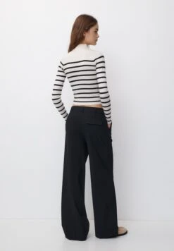 PULL & BEAR MaglioneBeige Donna Maglieria PUC21I0P1-B11 -PULL - BEAR Negozio a32fd2eacfaa492aa71aeb612a8a880d