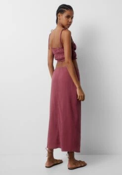 PULL & BEAR Bambula Rustic Gonna LungaDark Red Donna Gonne PUC21B0K7-G11 -PULL - BEAR Negozio a9ecc56143934f679b9b7f5dadf56135