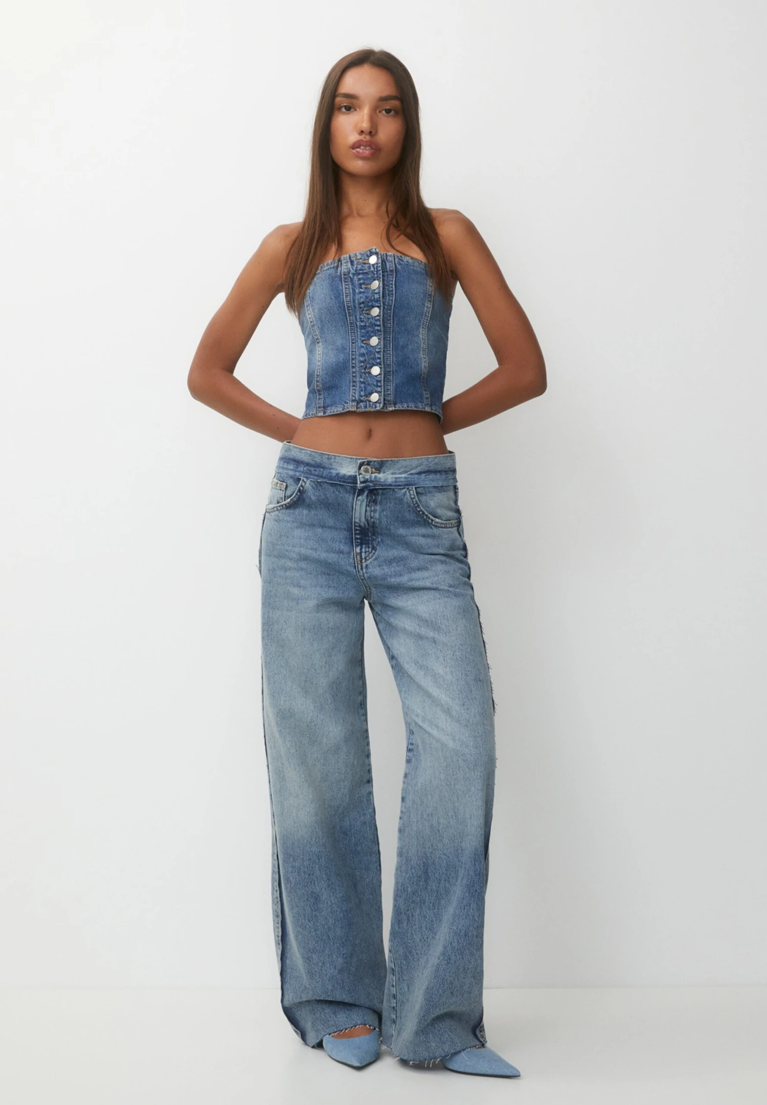 PULL & BEAR Faded Baggy Fit - Jeans A Sigaretta - Light Blue 4 PULL & BEAR Faded Baggy Fit - Jeans A Sigaretta - Light Blue - immagine 2