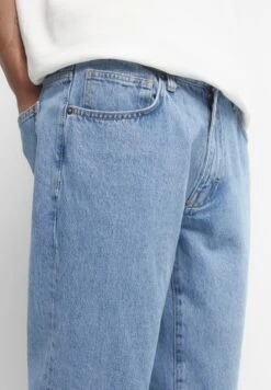 PULL & BEAR Coloured Standard - Jeans Slim Fit - Stone Blue Denim -PULL - BEAR Negozio b7b7e95a23ab491eb9d5ee3966ca1d90