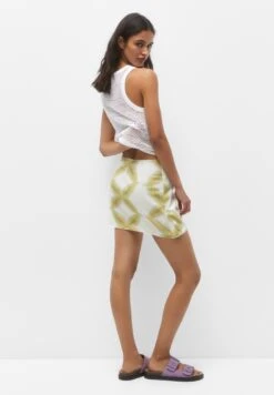 PULL & BEAR Printed With Gathered Detail- Minigonna - Light Green -PULL - BEAR Negozio b8938b3df4db479a8a47662df9639842