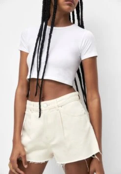 PULL & BEAR Darted- Shorts Di Jeans - Beige -PULL - BEAR Negozio b89fc8bade0641229c98e0de94d1abb9