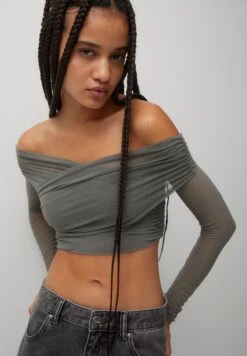 PULL & BEAR Long Sleeve SurpliceCamicettaLight Green Donna Camicie E Bluse PUC21E12M-M11 -PULL - BEAR Negozio b8d3d28fab8743268c640691b0a1ceec