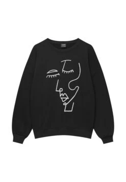 PULL & BEAR With Face Graphic FelpaBlack Donna Felpe PUC21J11P-Q11 -PULL - BEAR Negozio b8fc3d24af5441978251bdfb6cfcfd78