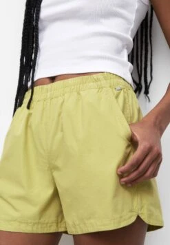 PULL & BEAR Basic Bermuda ShortsLight Yellow Donna Shorts PUC21S0DU-E11 -PULL - BEAR Negozio be5dec09282a48f2b364921833a7e4c4