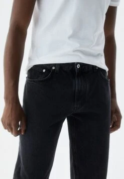 PULL & BEAR Wide LegJeans A SigarettaBlack Uomo Jeans PUC22G0PQ-Q11 -PULL - BEAR Negozio c070d5005438410d8e6d1ca4aa1c3e3d