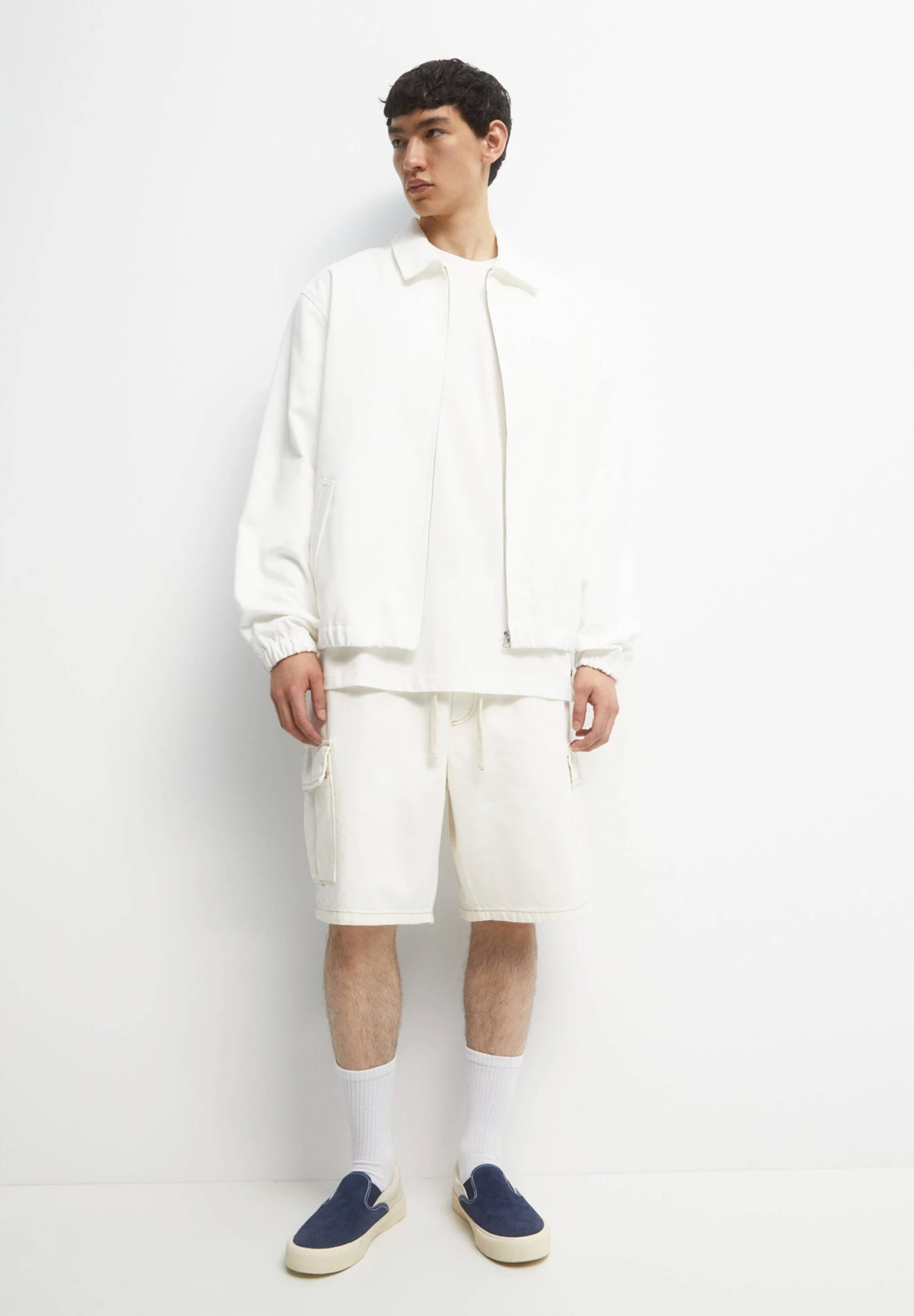PULL & BEAR Oyster Giacca LeggeraWhite Uomo Giacche PUC22T0SH-A11 4 PULL & BEAR Oyster Giacca LeggeraWhite Uomo Giacche PUC22T0SH-A11 - immagine 2