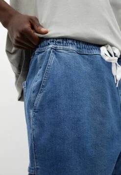 PULL & BEAR Basic Pantaloni SportiviBlue Denim Uomo Pantaloni PUC22E0EQ-K12 -PULL - BEAR Negozio c6abcb63b1a14658844a76248c224de0