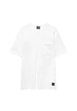 PULL & BEAR Short SleeveWith PocketT-Shirt BasicWhite Uomo T-shirt E Polo PUC22O1N4-A11 14 PULL & BEAR Short SleeveWith PocketT-Shirt BasicWhite Uomo T-shirt E Polo PUC22O1N4-A11 -PULL - BEAR Negozio c750b6b4df79486d9985a3631f94c367