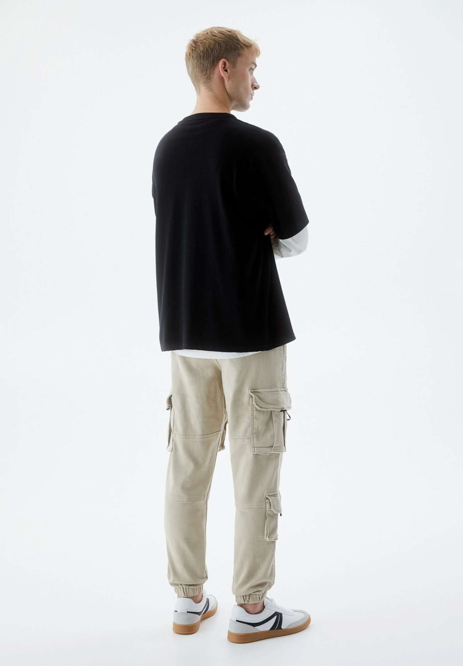 PULL & BEAR With Multiple PocketsPantaloni SportiviStone Uomo Pantaloni Sportivi E Joggers PUC22E0EU-C11 5 PULL & BEAR With Multiple PocketsPantaloni SportiviStone Uomo Pantaloni Sportivi E Joggers PUC22E0EU-C11 - immagine 3