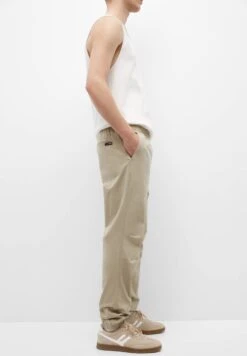 PULL & BEAR BasicPantaloni SportiviSand Uomo Pantaloni Sportivi E Joggers PUC22E0EE-B11 -PULL - BEAR Negozio cbaf01d157364e0b884659f299cd9d28