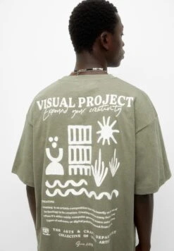 PULL & BEAR With Short Sleeves And Slogan PrintT-Shirt Con StampaKhaki Uomo T-shirt E Polo PUC22O1OO-N11 -PULL - BEAR Negozio cf55171cebbf47f5acbd2f76dcfb08f5