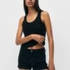 PULL & BEAR With Turn-Up Hems - Shorts Di Jeans - Black -PULL - BEAR Negozio d206088672cb413496b2410ebf7683d2