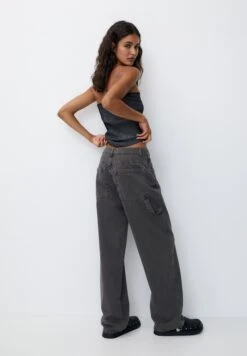 PULL & BEAR Mid-Waist CarpenterPantaloniDark Grey Donna Pantaloni PUC21A0V9-C11 -PULL - BEAR Negozio d223b31bfcaf480c949e5cb9d4a9958b