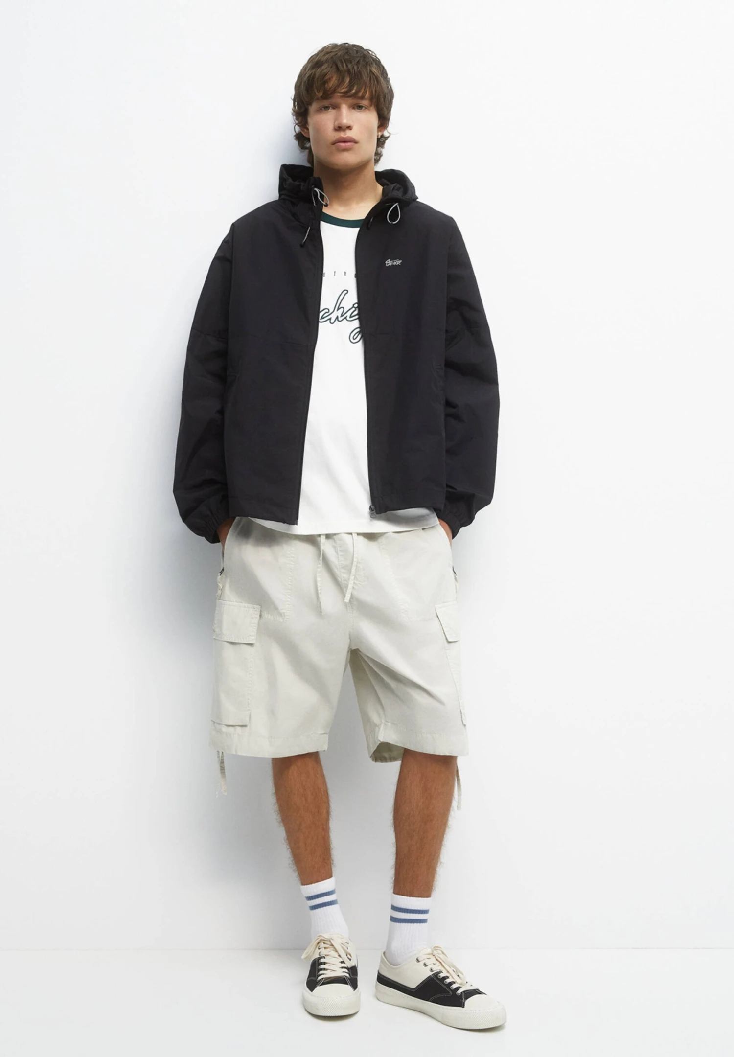 PULL & BEAR BlockImpermeabileBlack Uomo Giacche PUC22T0SI-Q11 4 PULL & BEAR BlockImpermeabileBlack Uomo Giacche PUC22T0SI-Q11 - immagine 2