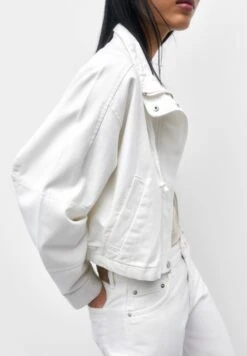 PULL & BEAR High Neck With DrawstringsGiacca LeggeraStone Donna Giacche E Blazer PUC21G0HQ-C11 -PULL - BEAR Negozio d6ee5dbd81574d639f8ddcea2c749231