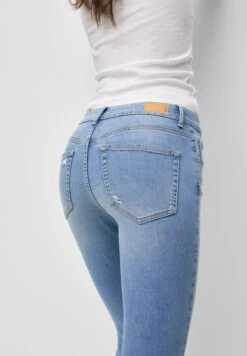 PULL & BEAR Mid Waist RippedJeans Skinny FitStone Blue Denim Donna Jeans PUC21N0KV-K11 13 PULL & BEAR Mid Waist RippedJeans Skinny FitStone Blue Denim Donna Jeans PUC21N0KV-K11 -PULL - BEAR Negozio d8cd003d1d524e2baee195ee6c4fab2c