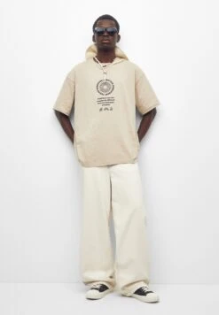 PULL & BEAR Short Sleeve With CentralT-Shirt Con StampaSand Uomo T-shirt E Polo PUC22O1OQ-B11 -PULL - BEAR Negozio d8e3647560a34e2caa13f3263183e246