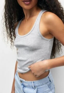 PULL & BEAR Basic TankTopGrey Donna T-shirt E Top PUC21D28H-C11 -PULL - BEAR Negozio d9b9a59126fb46c4a923ffc5f6bae668