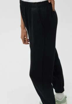 PULL & BEAR BasicPantaloni SportiviBlack Donna Pantaloni PUC21A0KU-Q11 12 PULL & BEAR BasicPantaloni SportiviBlack Donna Pantaloni PUC21A0KU-Q11 -PULL - BEAR Negozio db7138a06932448bb6576dafc1cbd5c8