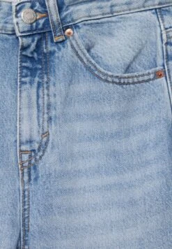 PULL & BEAR Jeans A SigarettaBlue Denim Donna Jeans PUC21N0KW-K11 -PULL - BEAR Negozio de8c2ed38baf4af1ac6f134e5575a971