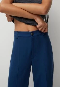 PULL & BEAR Formal Straight-Leg PantaloniDark Blue Donna Pantaloni PUC21A0SM-K12 -PULL - BEAR Negozio e1727a90ef224d37a5fb6912ff9f11b4