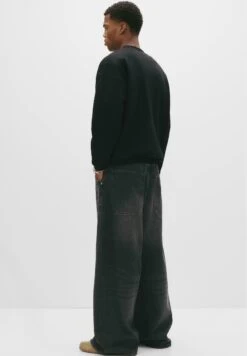 PULL & BEAR BOXY FIT - Felpa - Black -PULL - BEAR Negozio e3be52b68ab74fe6a61e172f693c54c5