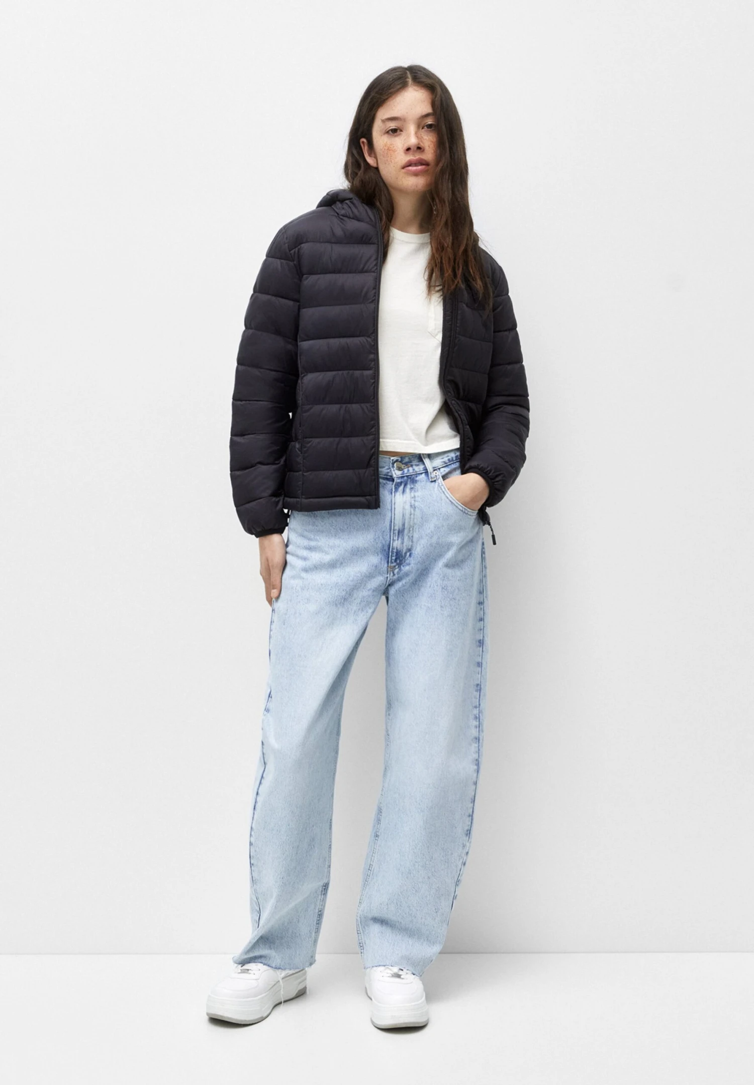 PULL & BEAR Weight Hooded - Puffer - Giacca Invernale - Black 4 PULL & BEAR Weight Hooded - Puffer - Giacca Invernale - Black - immagine 2