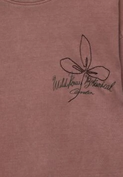 PULL & BEAR Short Sleeve With Floral And Slogan Print T-Shirt Con StampaPink Uomo T-shirt E Polo PUC22O1O6-J11 -PULL - BEAR Negozio e73edc0e337347d7b43242f051d91ad1