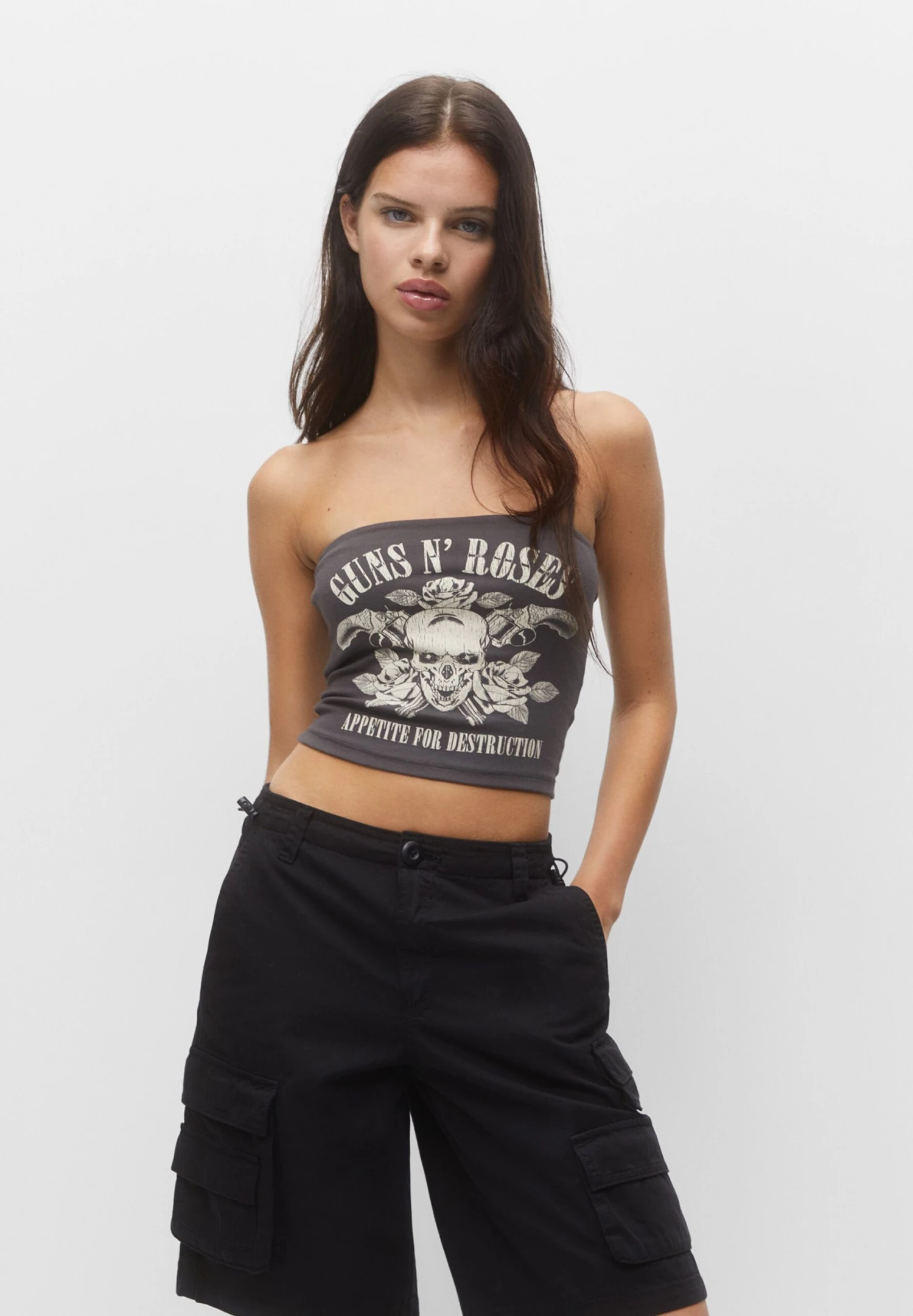 PULL & BEAR Guns N RosesBandeauTopDark Grey Donna T-shirt E Top PUC21D2H5-C11 3 PULL & BEAR Guns N RosesBandeauTopDark Grey Donna T-shirt E Top PUC21D2H5-C11
