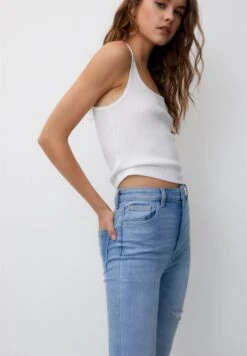 PULL & BEAR Super High WaistedJeans Skinny FitLight-Blue Denim Donna Jeans PUC21N0MA-K12 -PULL - BEAR Negozio ef6d90fea2934657b6c330a02dd1b244