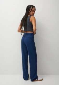 PULL & BEAR Formal Straight-Leg PantaloniDark Blue Donna Pantaloni PUC21A0SM-K12 -PULL - BEAR Negozio f6cdaa846b944022bfeaef38dcc8282a